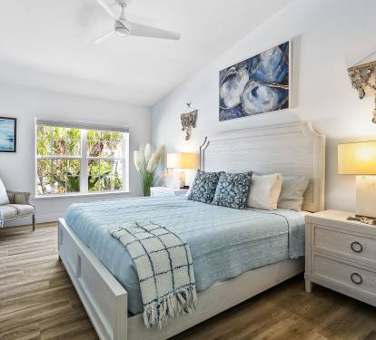 Master bedroom with king size bed