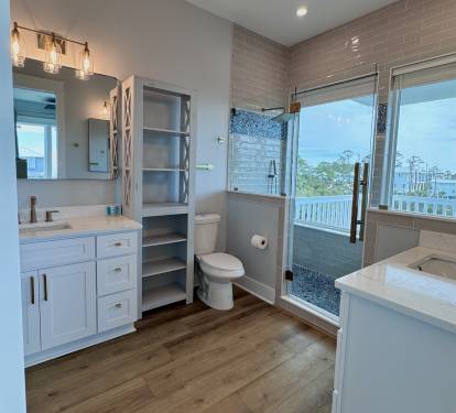 Master Bathroom With Dual Vanities, 10FT Shower, & Walkin Closet