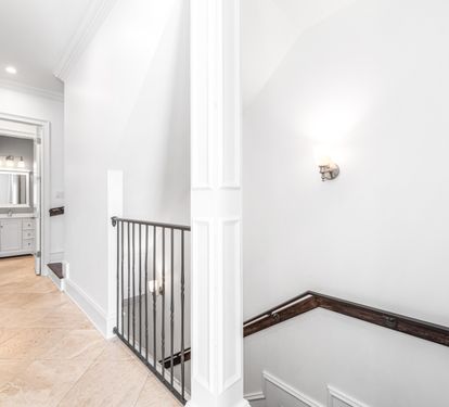2nd Floor Landing