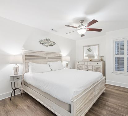 Primary King Suite - Shared En-Suite Access