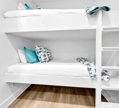 Hallway Bunks 1 Part 2