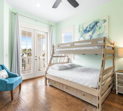 Third Floor Bunkroom Twin Over Full with Twin Trundle