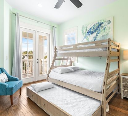 Third Floor Bunkroom Twin Over Full with Twin Trundle