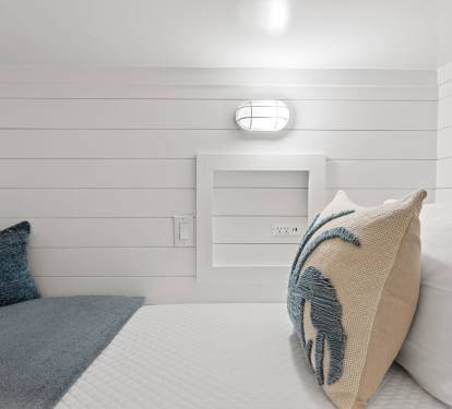 Hallway Bunks 1 Part 3