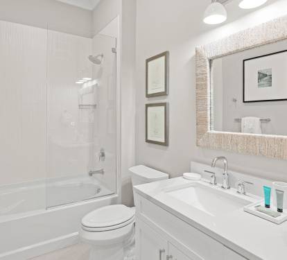 Hallway / Guest Bathroom 1 Part 1