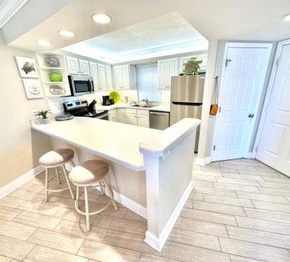Fully Stocked Kitchen