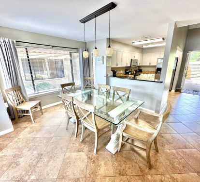 Dining area for 6