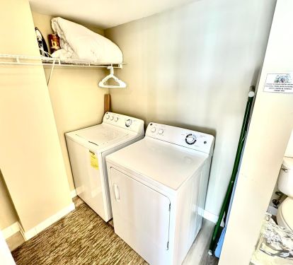 Laundry Center