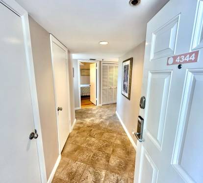 Entry way