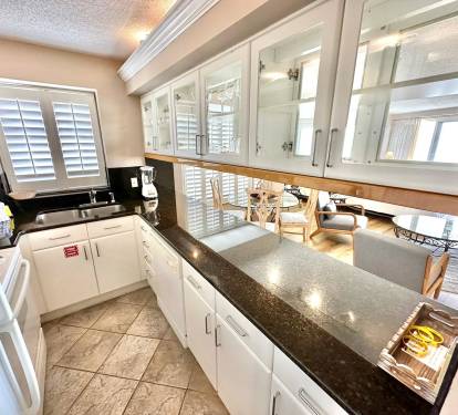 Fully Stocked Kitchen