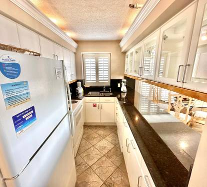 Fully Stocked Kitchen