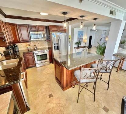 Fully stocked kitchen