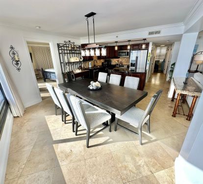 Dining area for 8