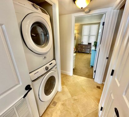 Laundry Center