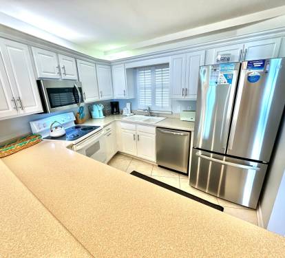 Fully stocked kitchen