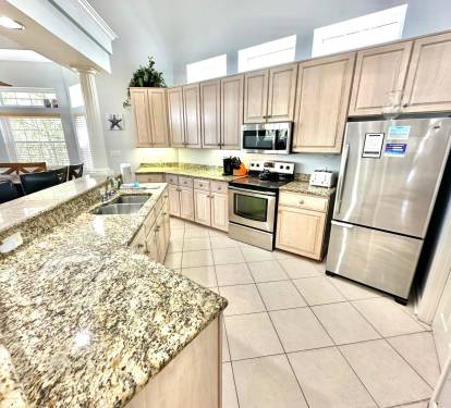 Fully stocked kitchen