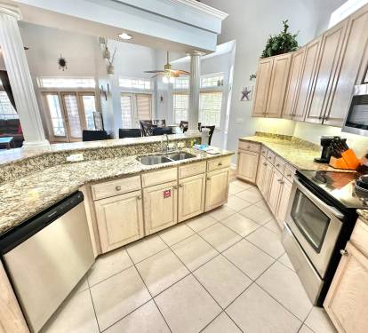 Fully stocked kitchen