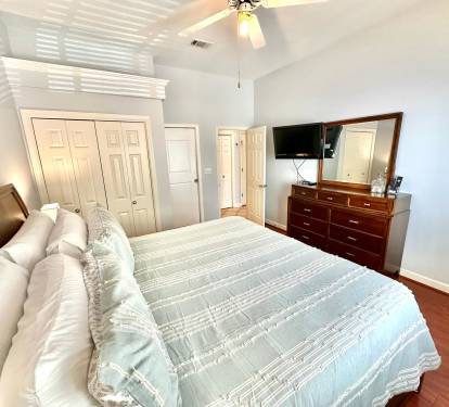 Guest Bedroom - King