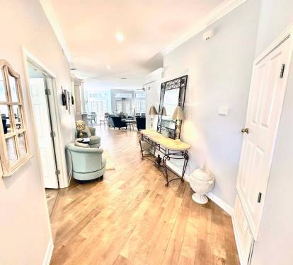 Entry way