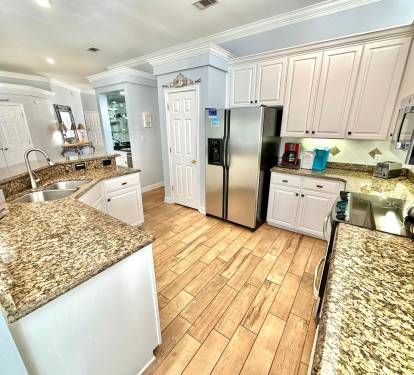 Fully stocked kitchen
