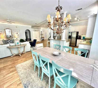 Dining area for 8