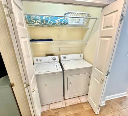 Laundry Center