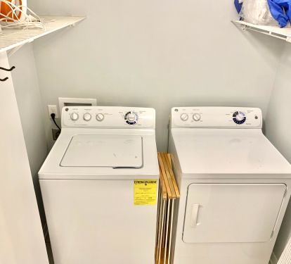 Full-size Washer & Dryer