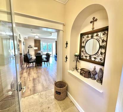 Entry way