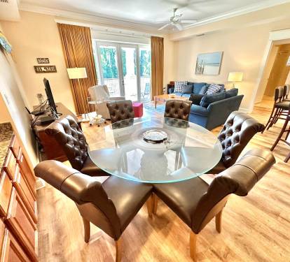 Dining Area for 6