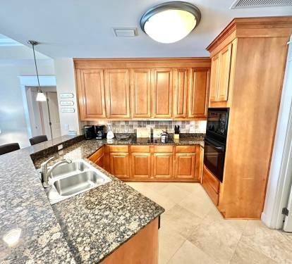 Fully stocked kitchen