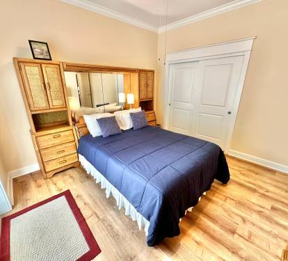 Guest Bedroom - Queen