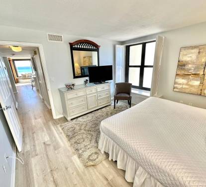 Guest Bedroom King