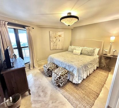 Guest Bedroom - King