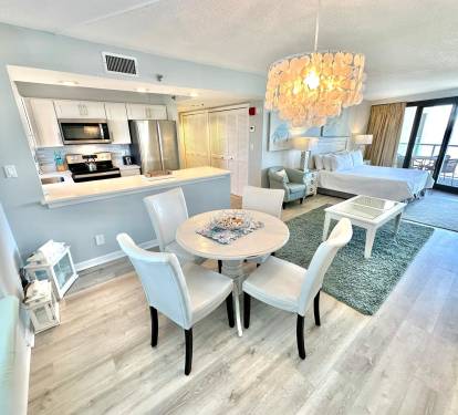 Dining area for 4