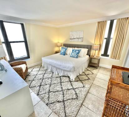 Guest bedroom