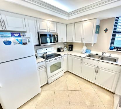 Fully stocked kitchen