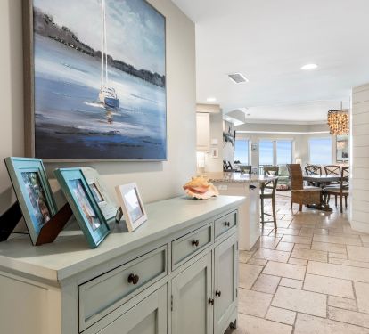 Entry way