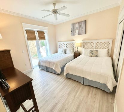 Guest bedroom