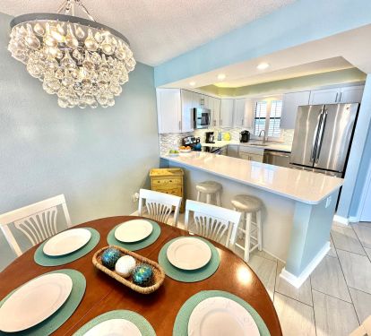 Dining area for 6
