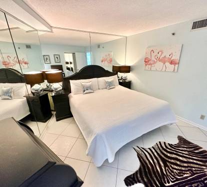 Guest bedroom