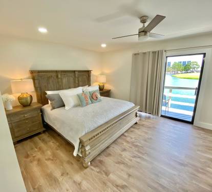 Upstairs Master Suite