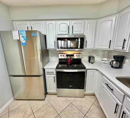 Fully stocked kitchen