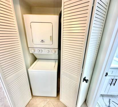 Laundry Center
