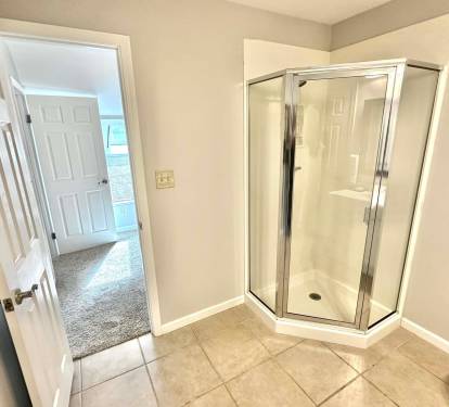 Upstairs Guest Bathroom