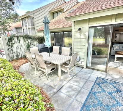 Spacious patio for entertaining