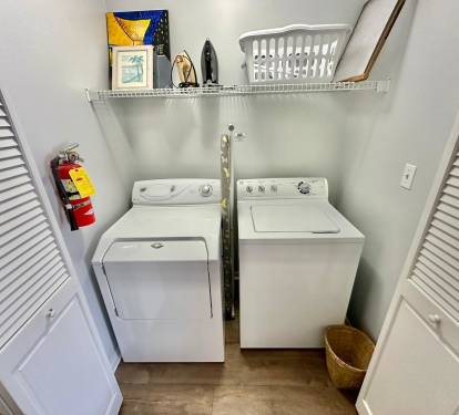 Laundry Center