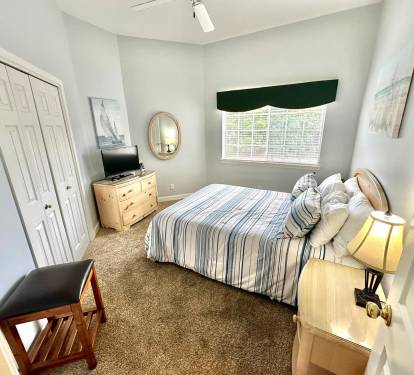 Guest Bedroom - Queen