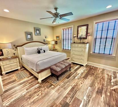Master Suite - King