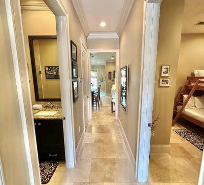 Entry way