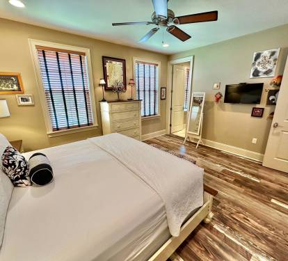 Master Suite - King
